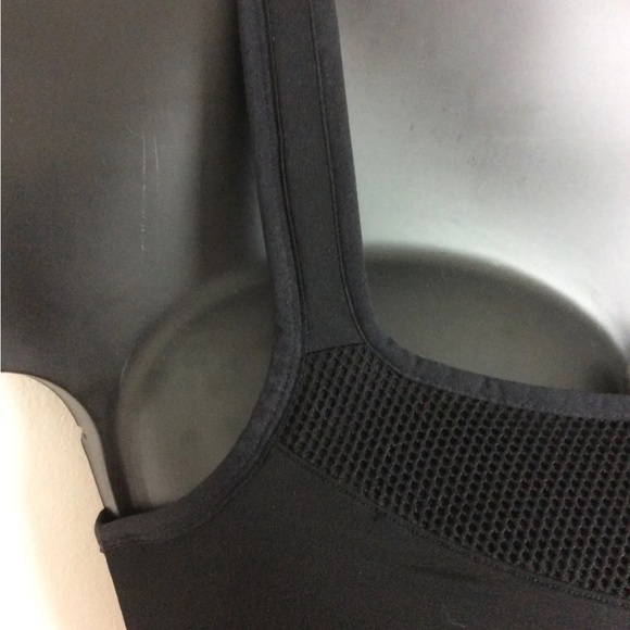 Sport Bra Livi BLACK Active Underwire High Impact Molded Cup Lane Bryant 44DDD - Picture 5 of 7